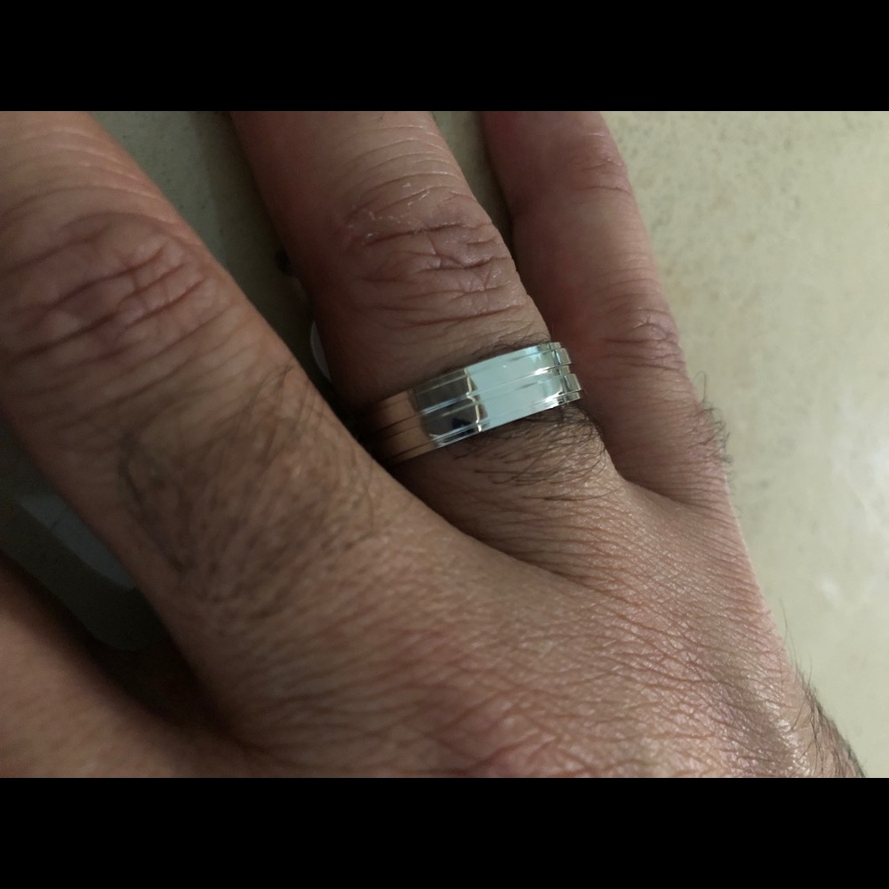 Couple Wedding Bands - Picture 5 of 8